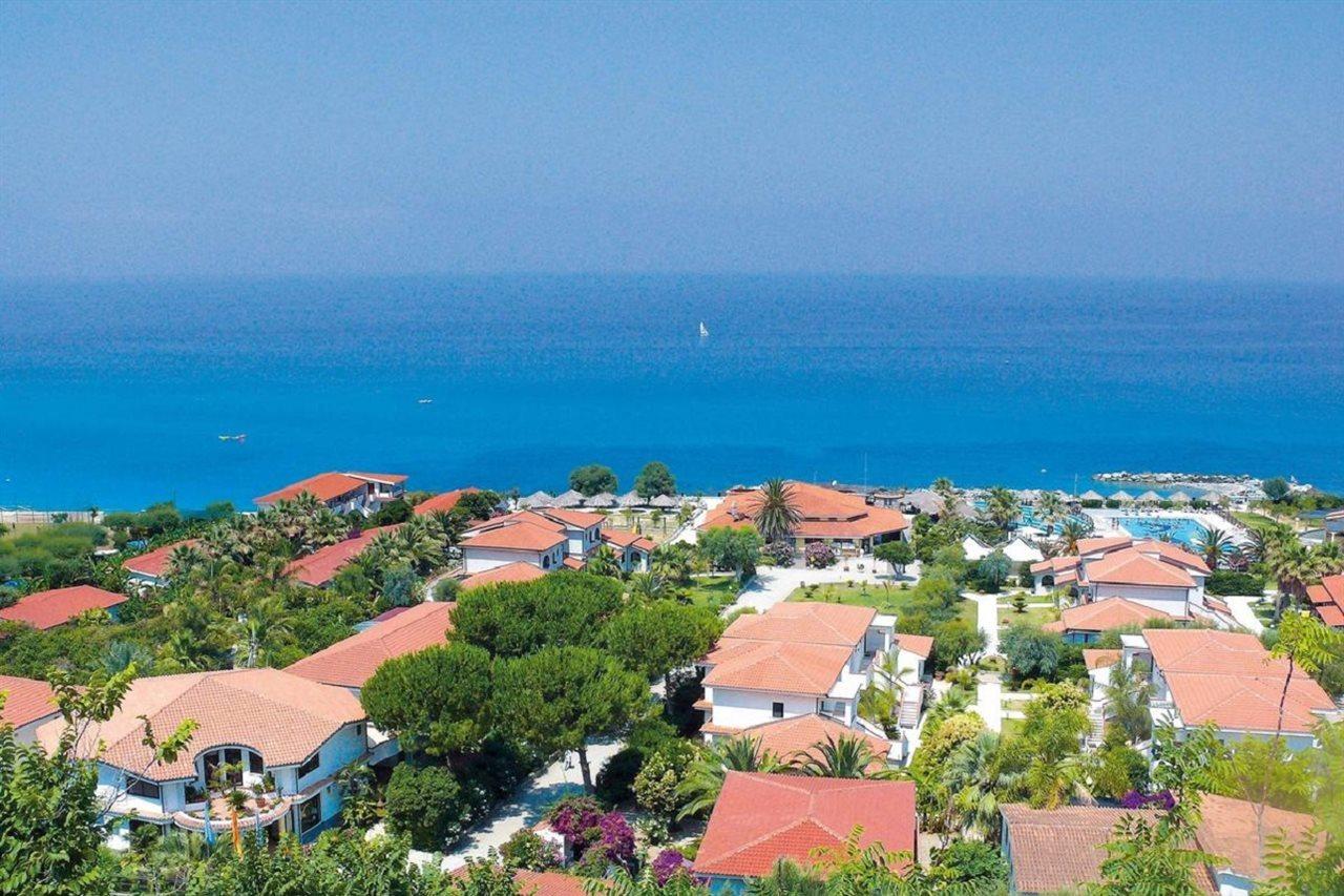 Villaggio Torre Ruffa Robinson 梵蒂冈角 外观 照片
